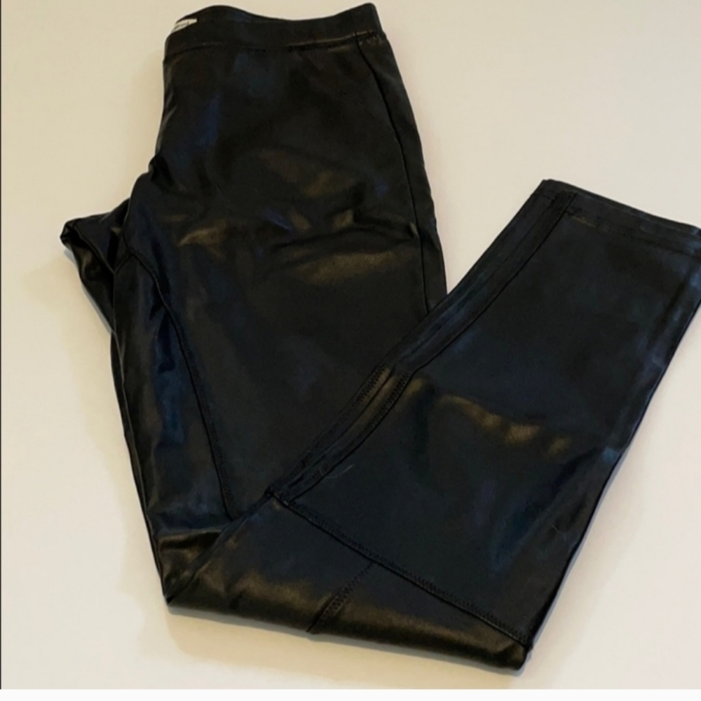 New Aritzia Wilfred Black Faux Leather Leggings For Fall Womens Size Small